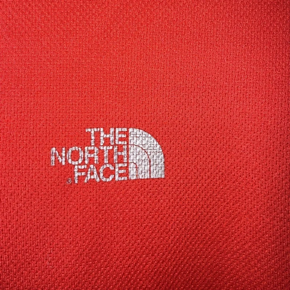 The North Face Shirt Mens Large Red VaporWick Long Sleeve Athletic Top Running
